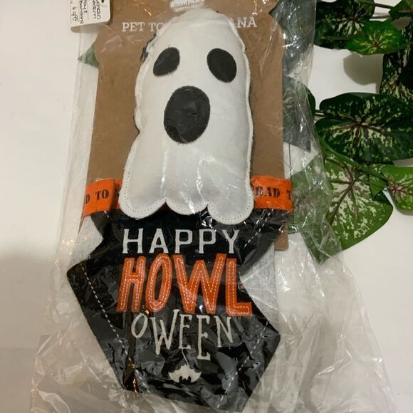 Mud Pie Other - Mud Pie Halloween Dog Bandana A14